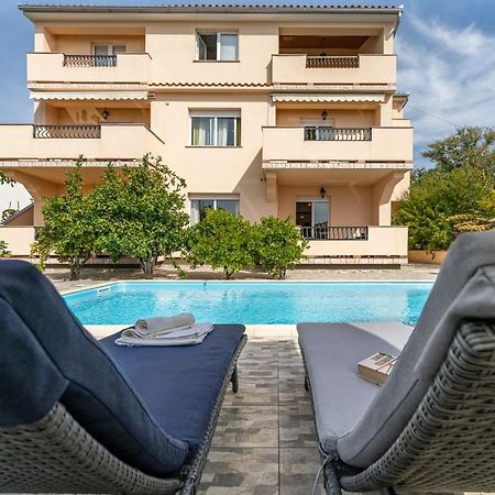 Juric Apartments-Rab Palit Екстер'єр фото