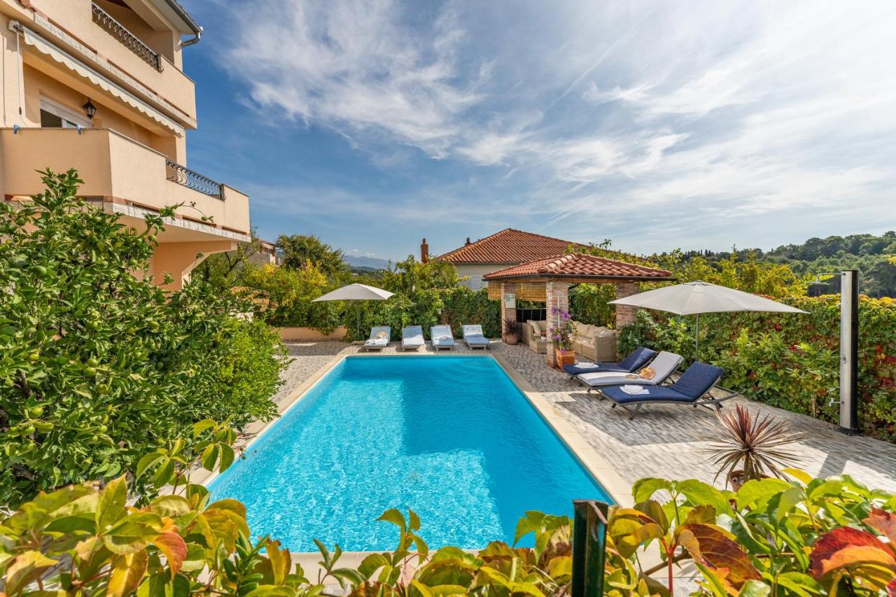 Juric Apartments-Rab Palit Екстер'єр фото