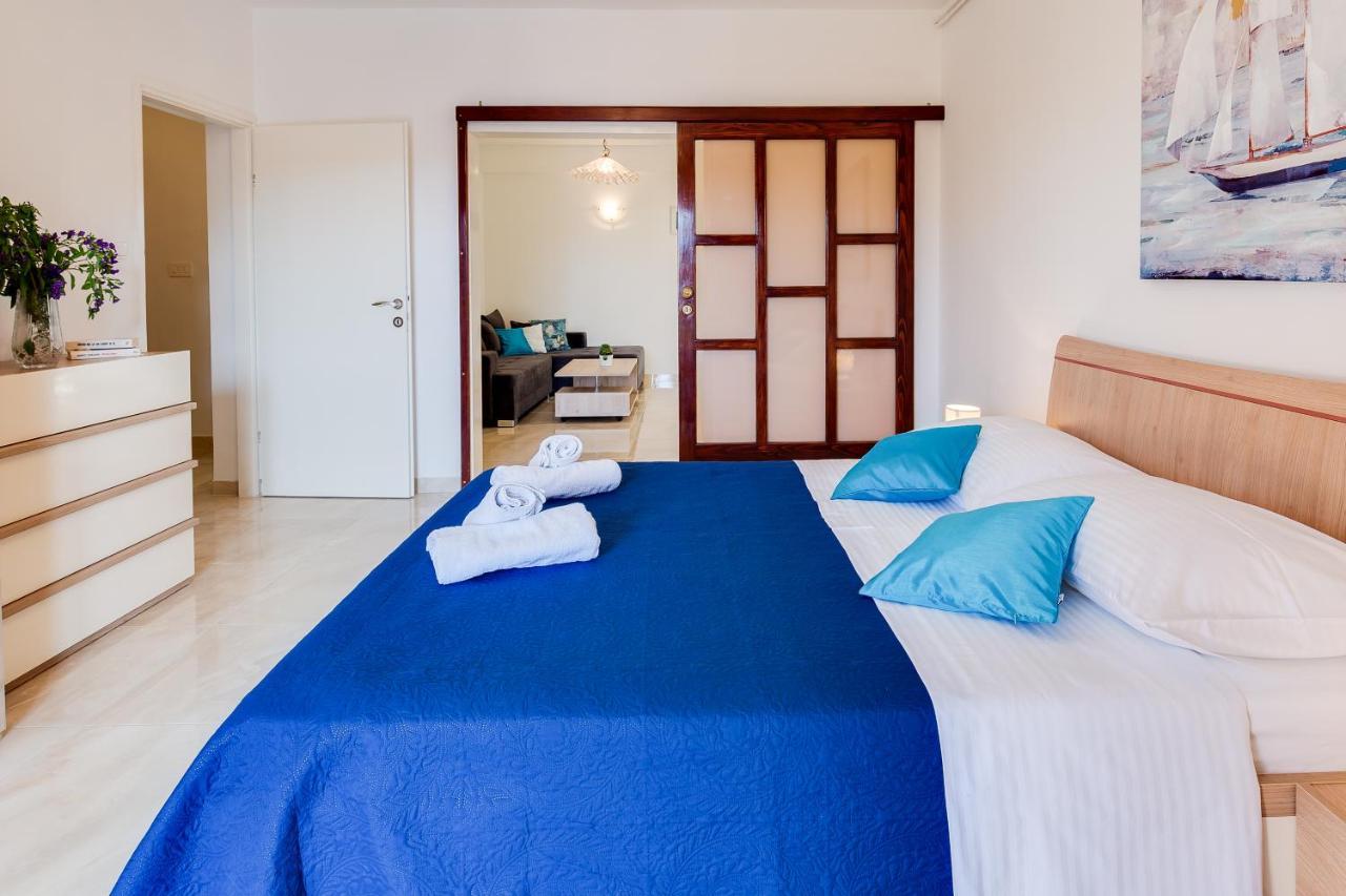 Juric Apartments-Rab Palit Екстер'єр фото