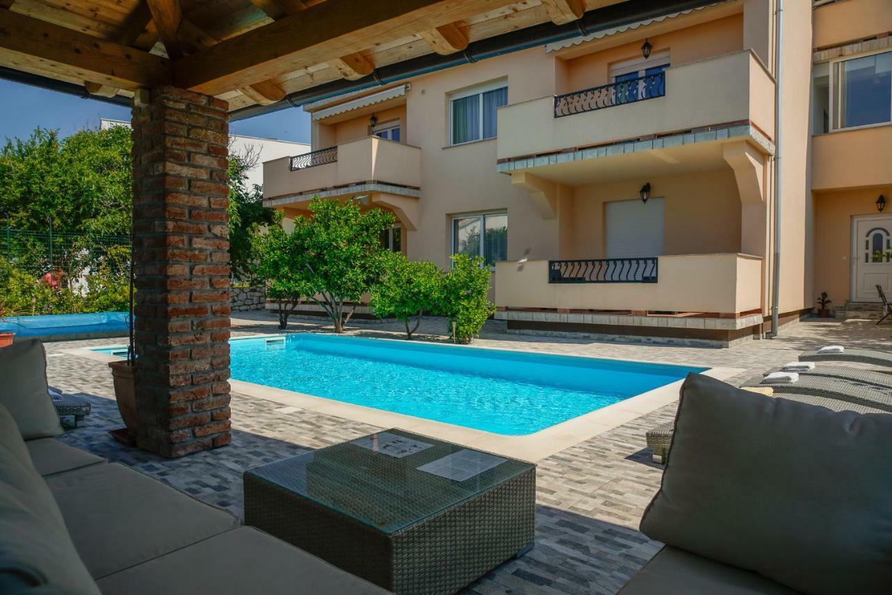Juric Apartments-Rab Palit Екстер'єр фото